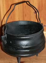 Reproduction Cauldron